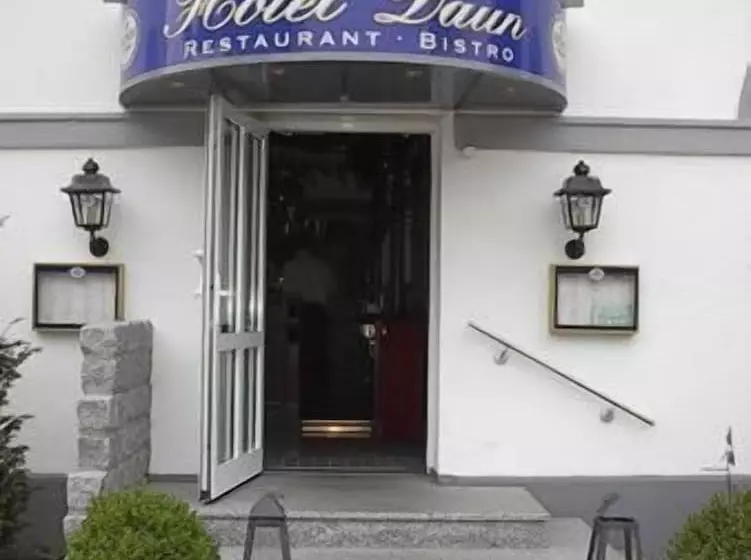 Отель Daun