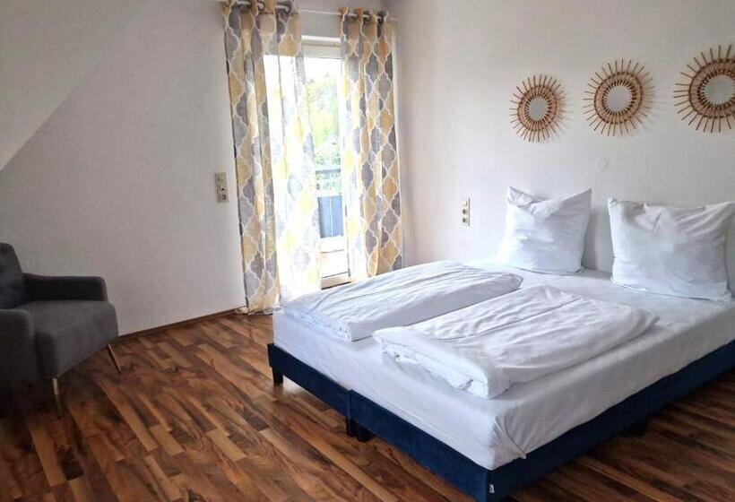 Отель Engelskirchen