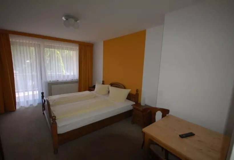 בית מלון כפרי Garni Schäfer