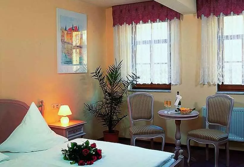 Отель Zum Stadttor