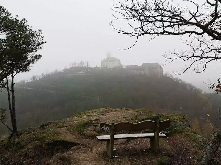 Hotelli Haus Hennesburg, Garni