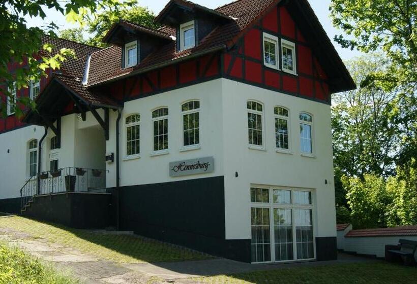 فندق Haus Hennesburg, Garni