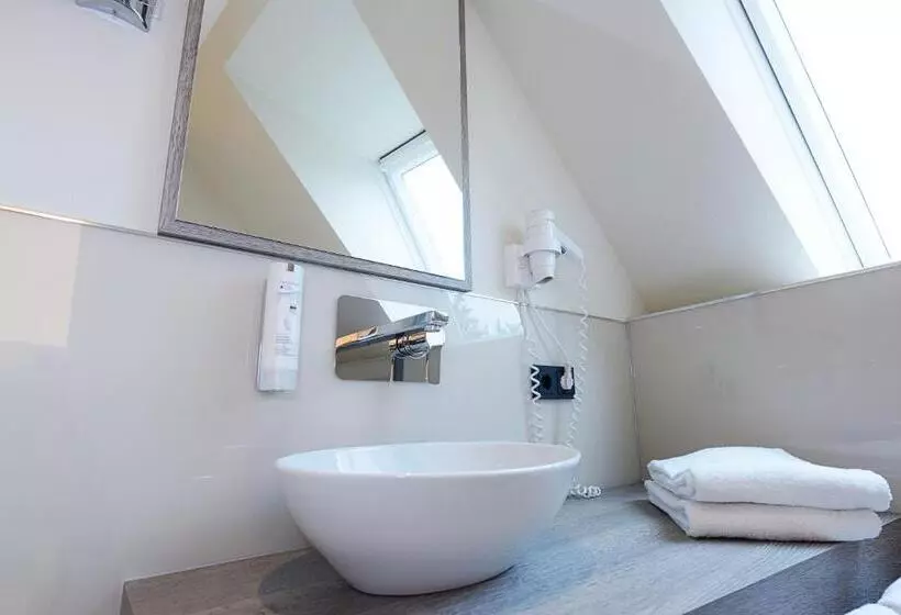 Landidyll Hotel Haus Hochstein