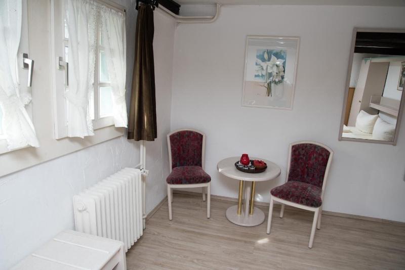 Отель Haus Sonnenschein & Galerie