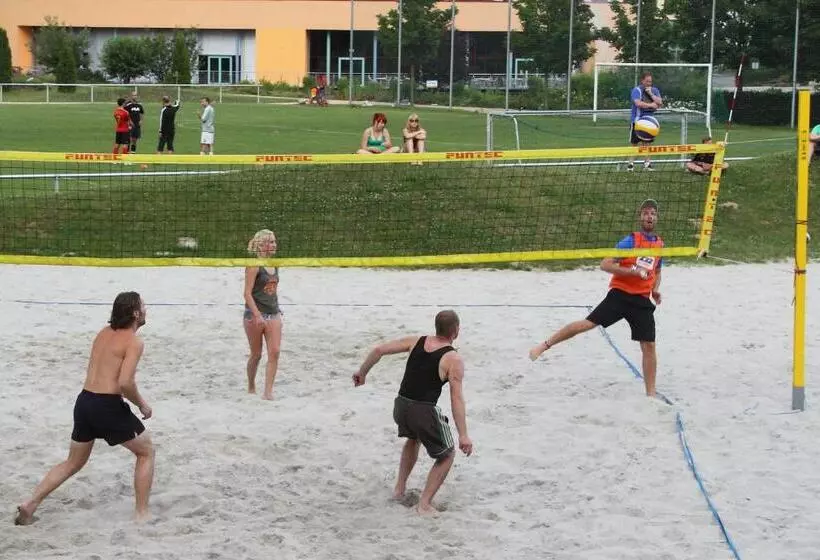 酒店 Landessportschule Bad Blankenburg