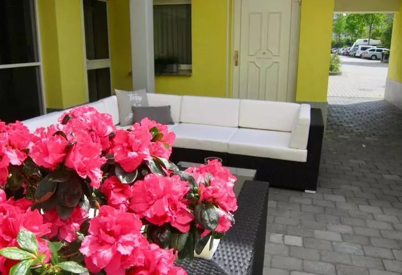 Boutique Garni Hotel Papillon