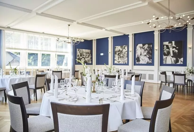 Hotel Parkhaus Hügel