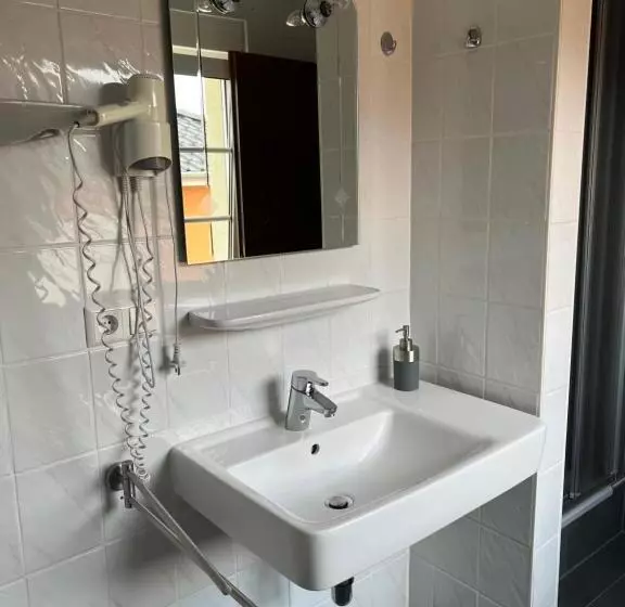 Отель Pension Lydia