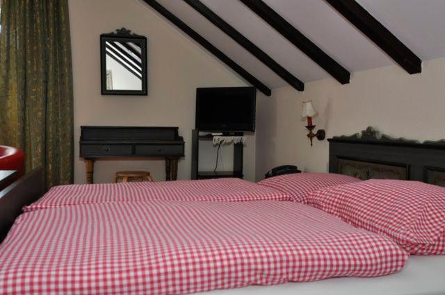 ホテル Restaurant Johanniskreuz