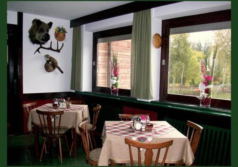 ホテル Restaurant Johanniskreuz