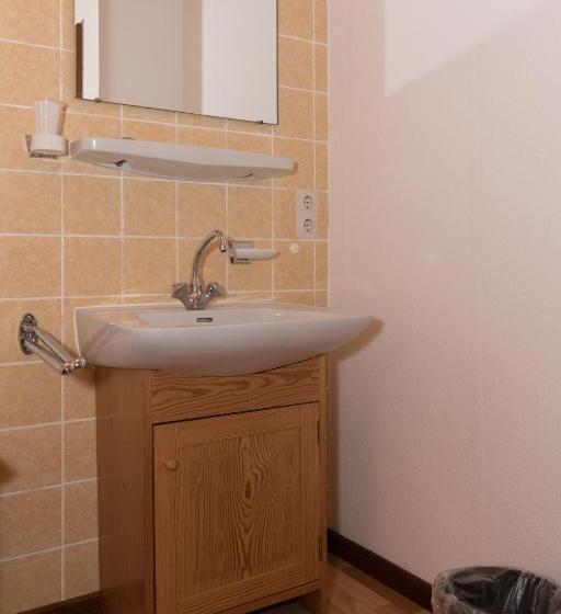 ホテル Restaurant Johanniskreuz