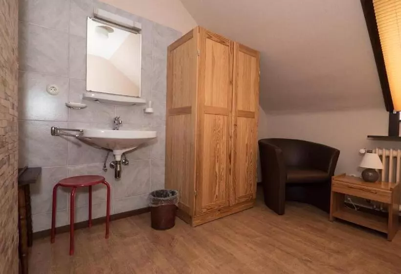 בית מלון כפרי Restaurant Johanniskreuz