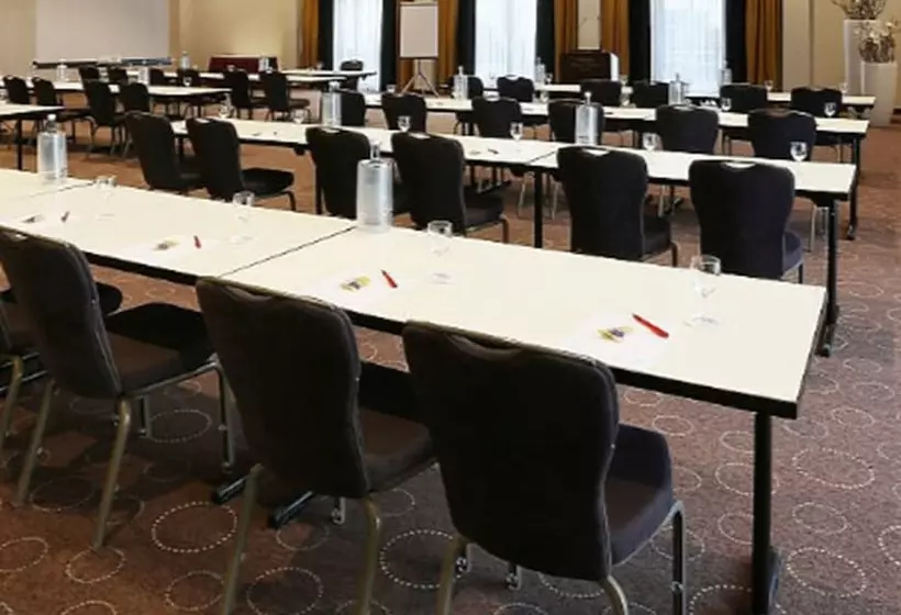 Отель See Park Janssen