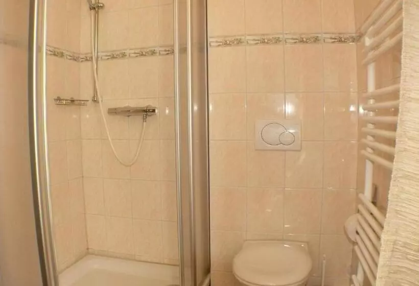 فندق Zur Deutschen Eiche