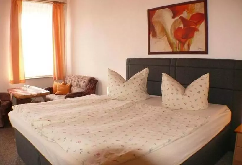 فندق Zur Deutschen Eiche