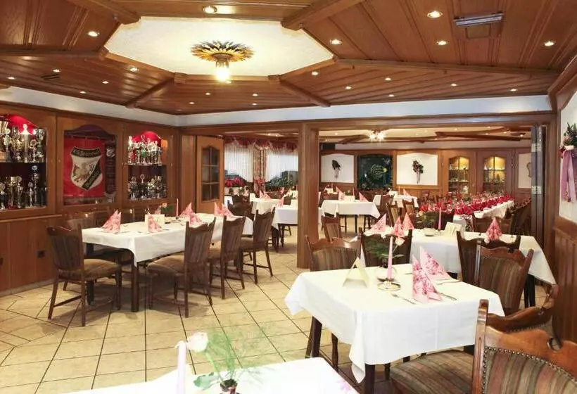 פנסיון Gasthaus Stroh