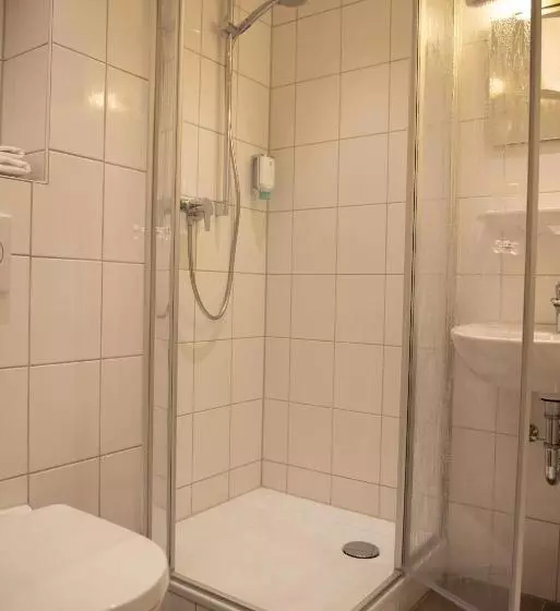 פנסיון Gasthaus Stroh