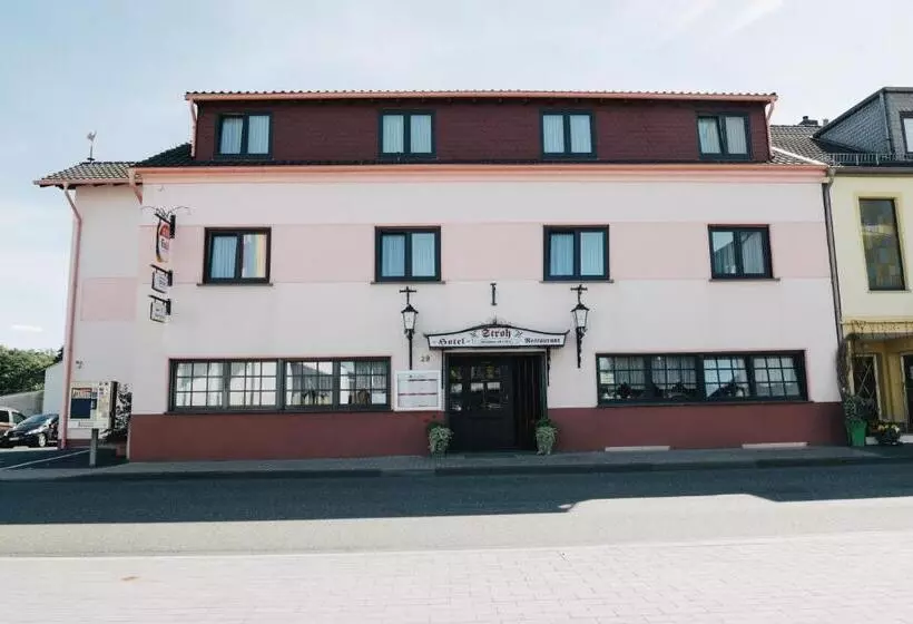 פנסיון Gasthaus Stroh