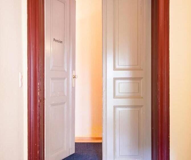 مبيت وإفطار Pension An Der Pillnitzer Schlossfähre