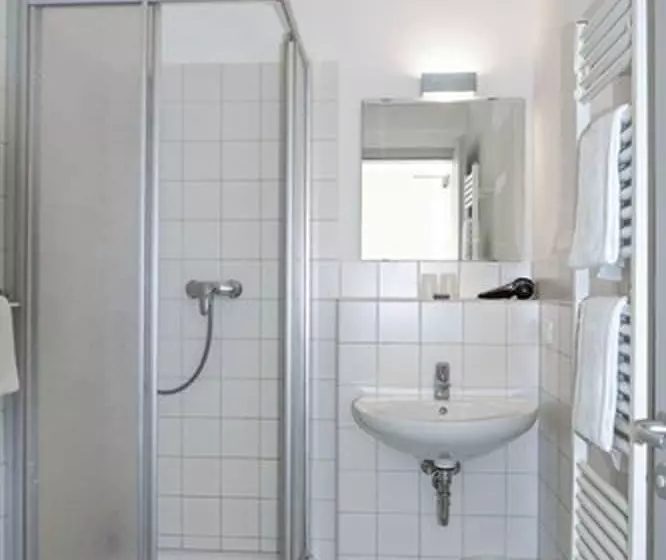 Hofgarten 1824 Hotel Garni