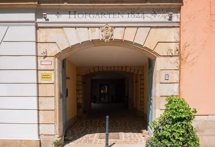Hofgarten 1824 Hotel Garni