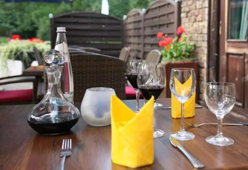 ホテル Am Schloßbrunnen Bad Muskau