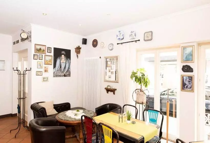 Отель Bitburger Hof