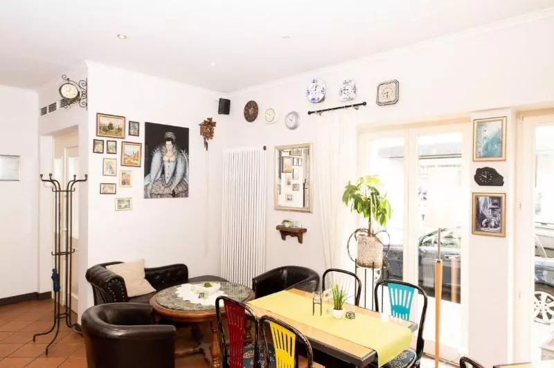 Отель Bitburger Hof