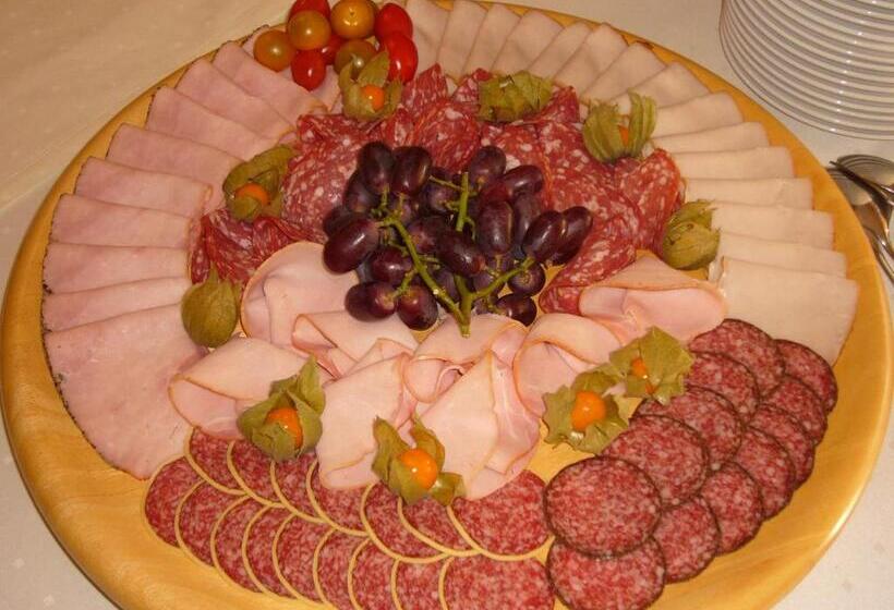 Отель Deutsches Haus Munster