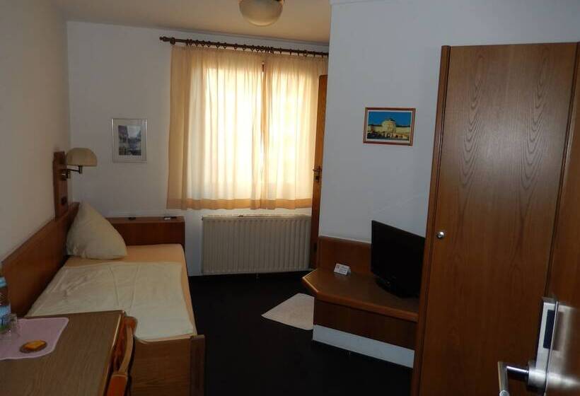 فندق Feuerbacher Hof