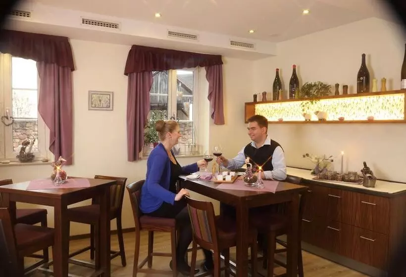 Garni Hotel Goldenes Lamm