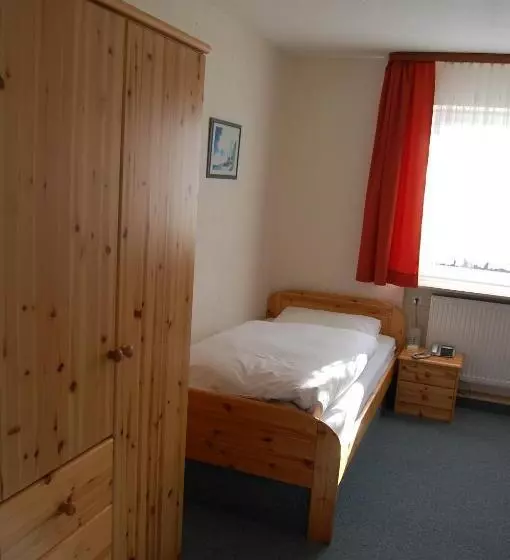 בית מלון כפרי Grüner Baum