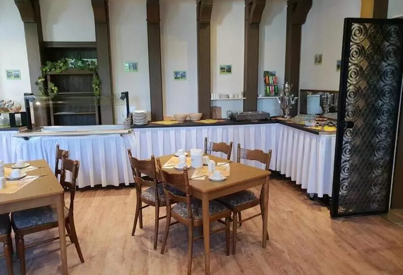 בית מלון כפרי Grüner Baum