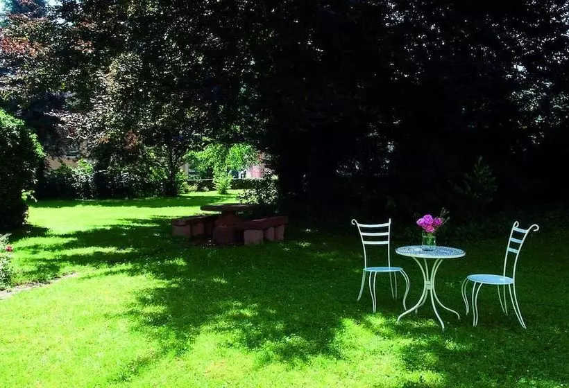 Hotelli Karolingerhof