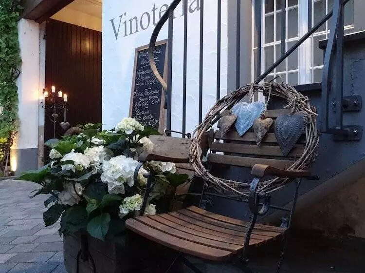 Hotelli Karolingerhof