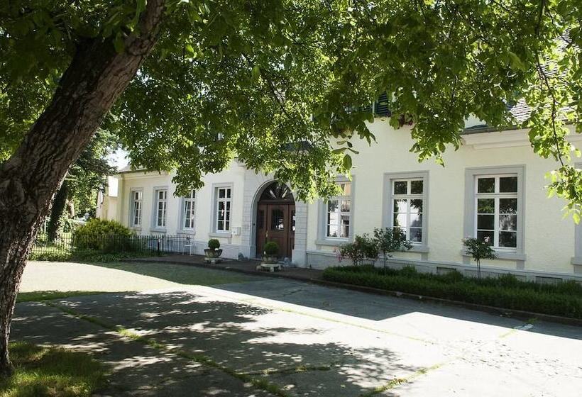 호텔 Karolingerhof