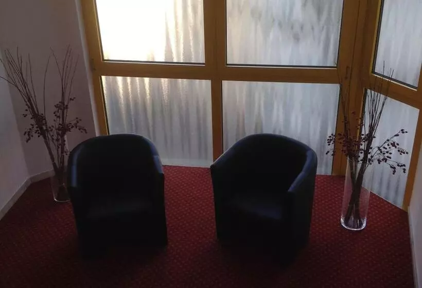 Отель Post Viernheim Ug