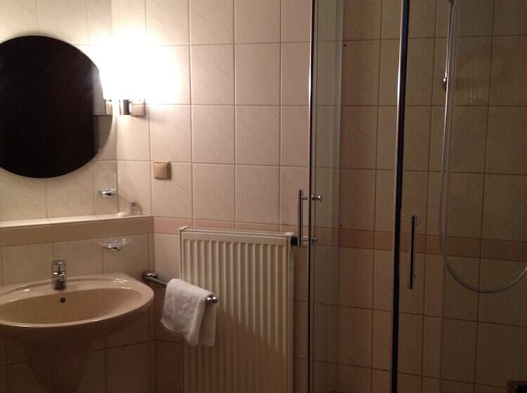 Отель Post Viernheim Ug