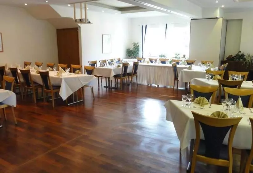 Отель Restaurant Lathener Marsch