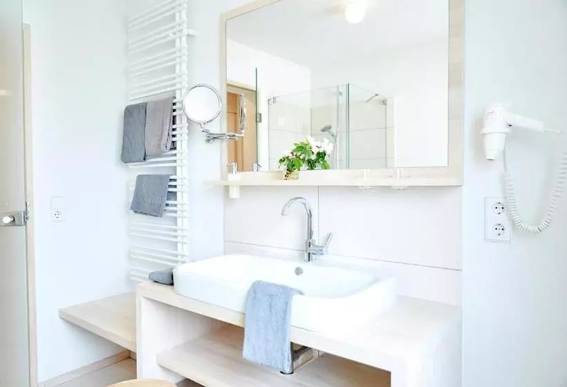 호텔 Restaurant Zur Sonne St. Peter