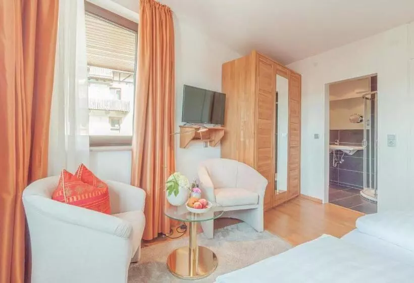 호텔 Restaurant Zur Sonne St. Peter