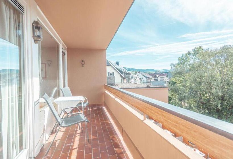 Hotel Restaurant Zur Sonne St. Peter