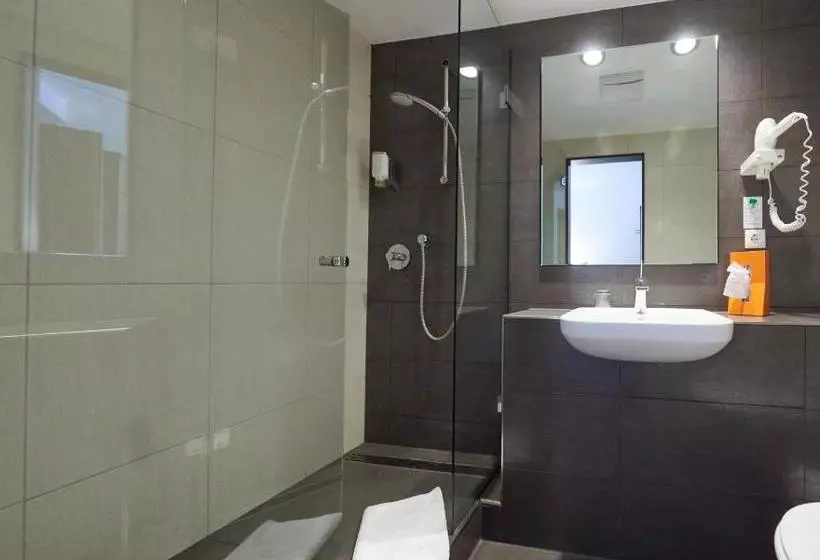 בית מלון כפרי Silicium