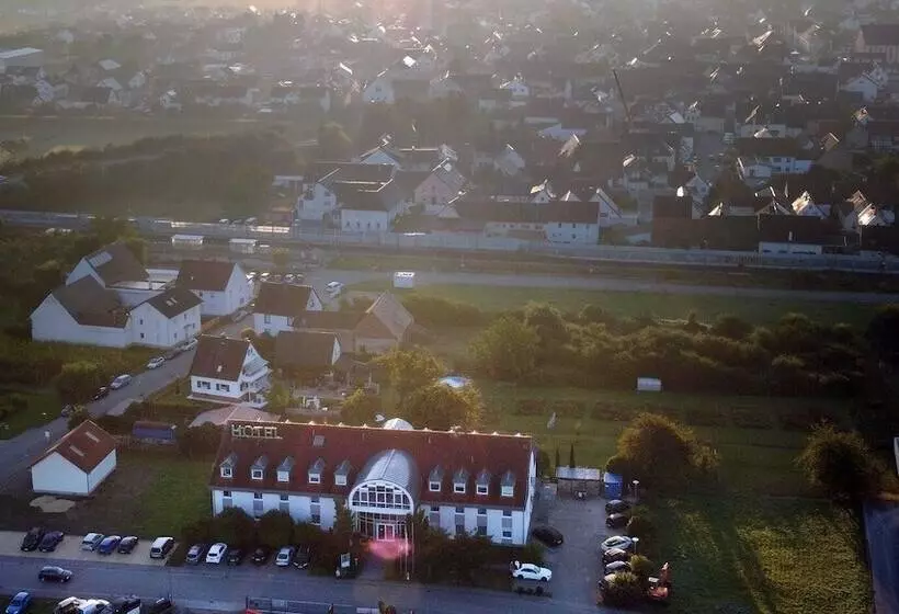 호텔 Sunparc Shuttle Zum Europapark Rust 4km & Rulantica 2km