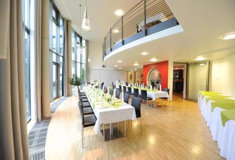 Отель Und Kongresszentrum Wanderath