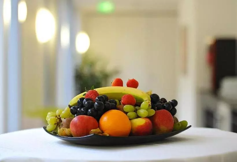 Отель Und Kongresszentrum Wanderath