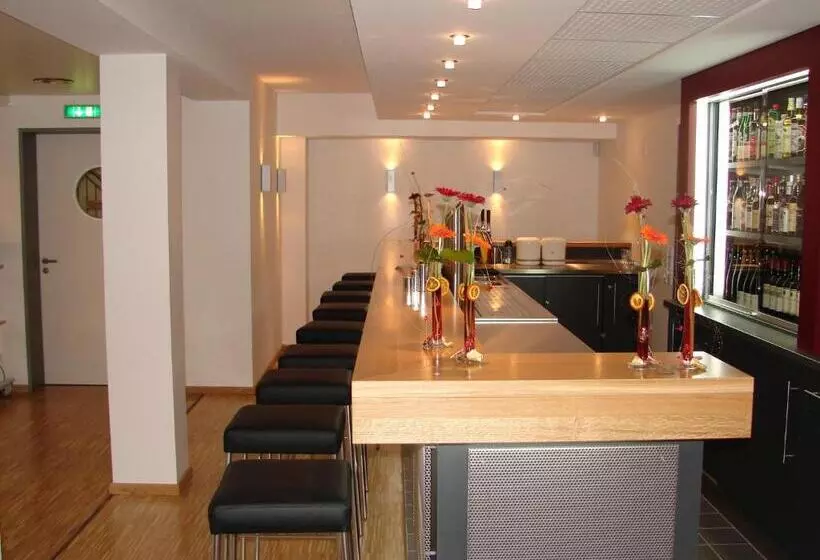 Отель Und Kongresszentrum Wanderath