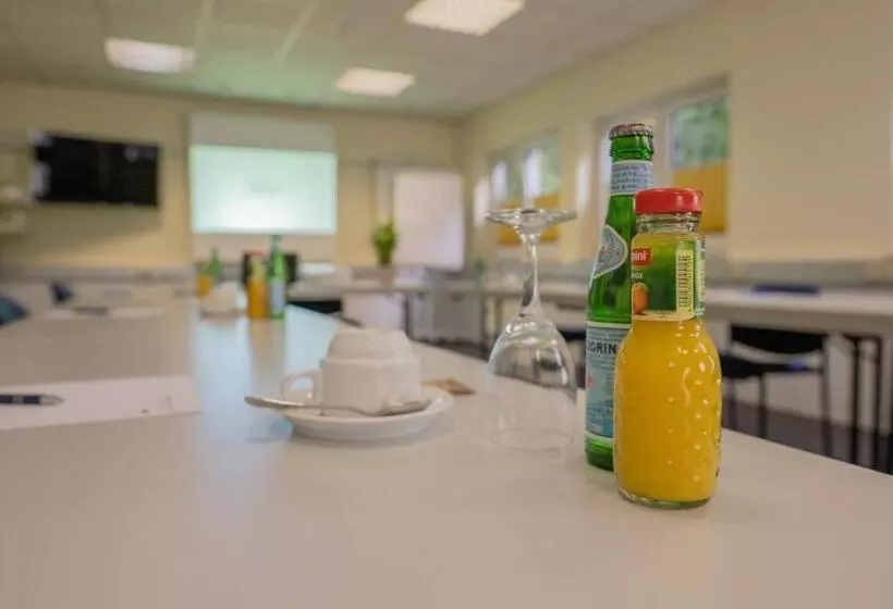 호텔 Waghäuseler Hof Gmbh