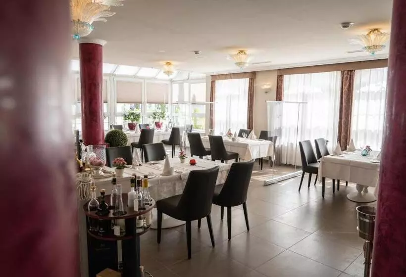 호텔 Waghäuseler Hof Gmbh