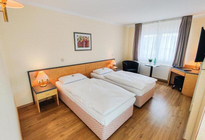 בית מלון כפרי Waghäuseler Hof Gmbh